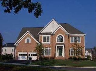 15520 Tuxedo Ln, Gainesville, VA 20155