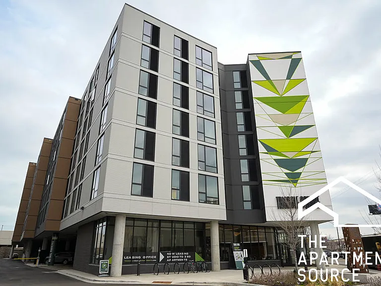 2155 N Elston Ave #2 — Photo 9