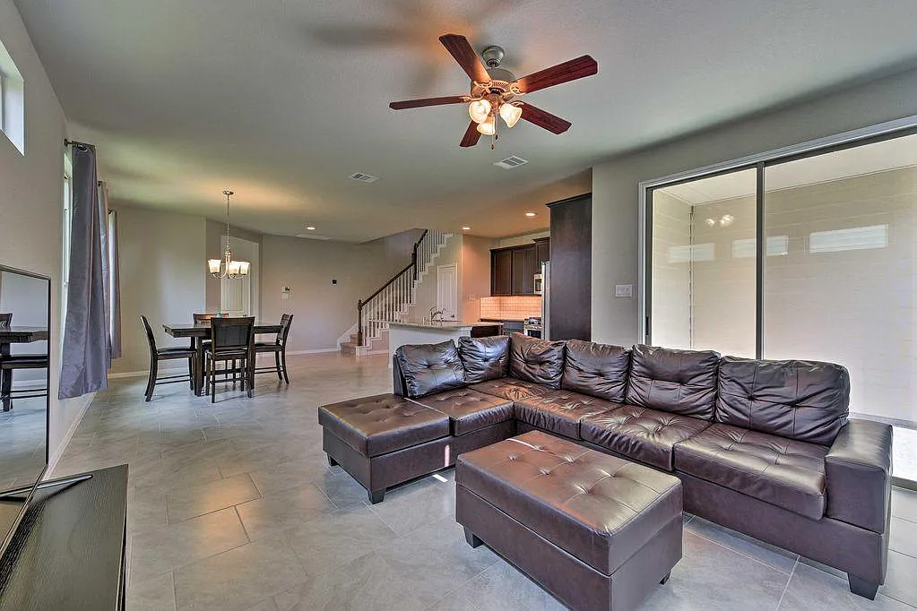 3323 Harvest Meadow Ln — Photo 1
