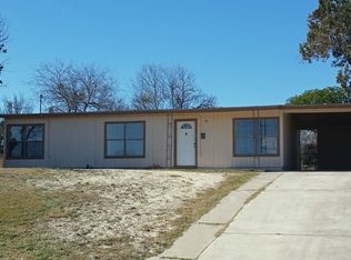 306 Long Dr, Del Rio, TX 78840