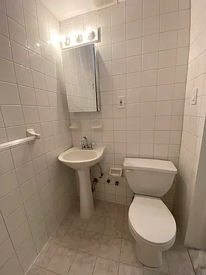 Rented by Besen Partners, LLC | media 4