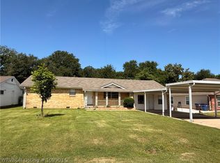 4715 N 30th St, Fort Smith, AR 72904