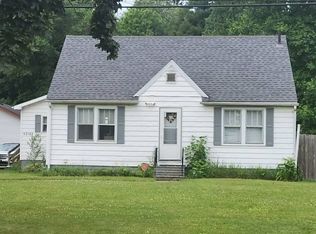 53188 N Us Highway 131, Three Rivers, MI 49093