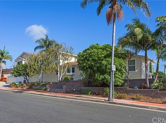 Expansive corner lot location is located in one of coastal San Clemente's most desirable neighborhoods.
