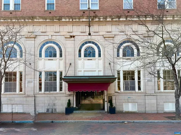 500 Court Sq APT 904, Charlottesville, VA 22902