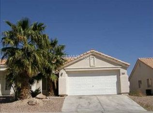 1928 Toscanini Way, North Las Vegas, NV 89032
