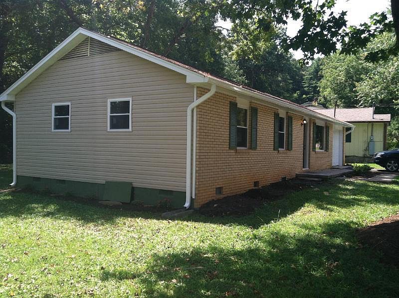 1st image of 6504 Ellesmere Dr NW