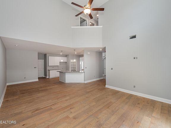 3rd image of 7969 Conductor Way #45