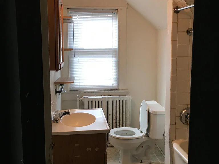 U3 Bathroom