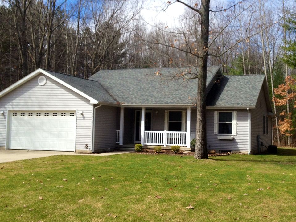 1st image of 19109 Joslin Cir