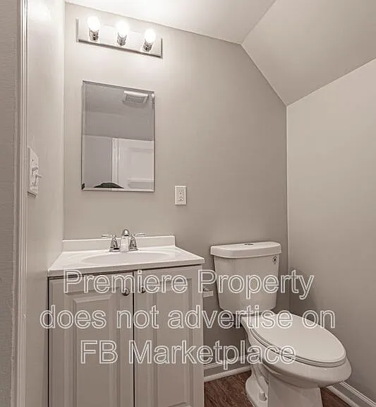 7826 Summit St — Photo 11