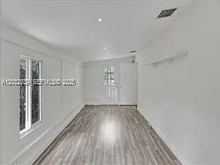 2199 NE 182nd St — Photo 7