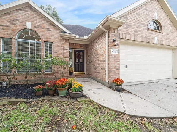 6718 Amber Pine Court, Kingwood, TX 77346