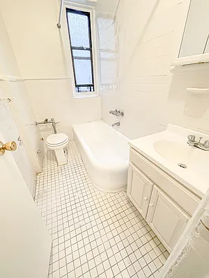 Rented by Level Group | media 4