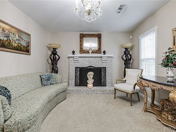 2nd image of 6705 Mason Run Dr