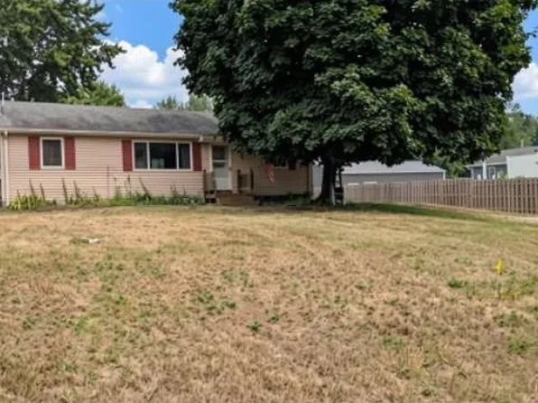 918 N Woodruff Rd, Weidman, MI 48893
