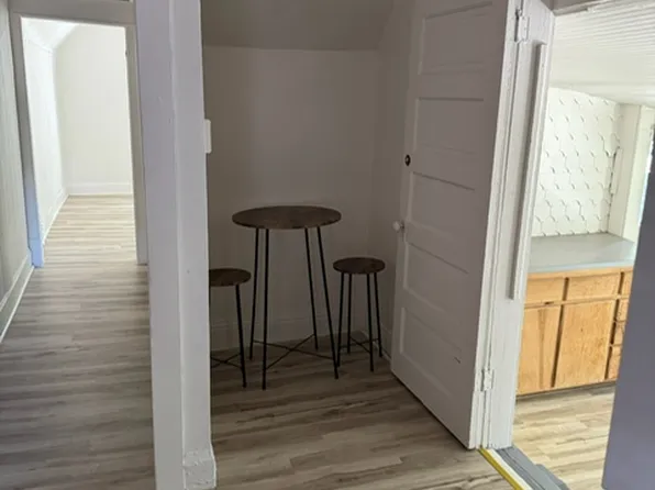 810 Fremont St #1D, Manhattan, KS 66502