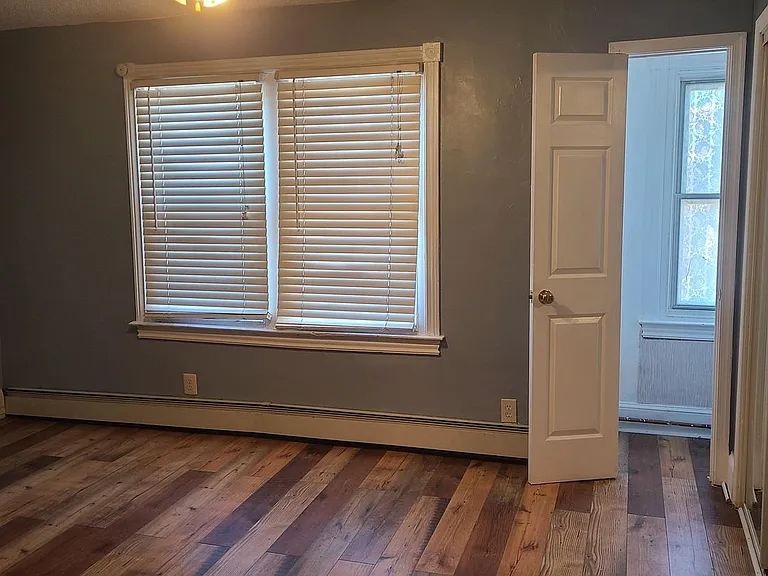 39 W Manoa Rd — Photo 15