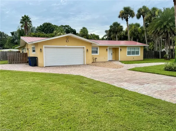 17020 Carolyn LN, NORTH FORT MYERS, FL 33917