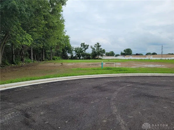 207 Charles Ct, Covington, OH 45318