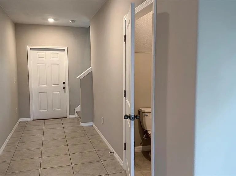 3816 Hanover Dr — Photo 5