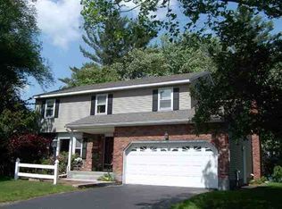 39 Elwood Rd, Delmar, NY 12054