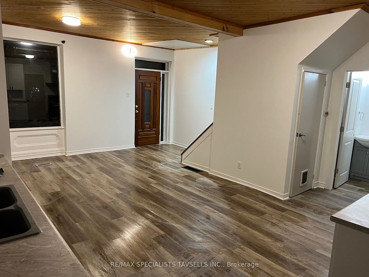 3 bed, $2,500 — Photo 3