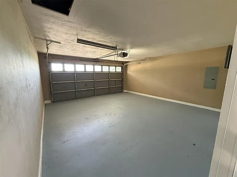 940 West Ln #243 — Photo 9
