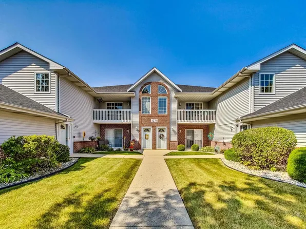 1276 Village Centre DRIVE #6, Kenosha, WI 53144