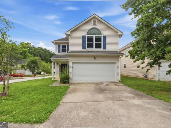 2879 Two Lake Cir, Atlanta, GA 30349