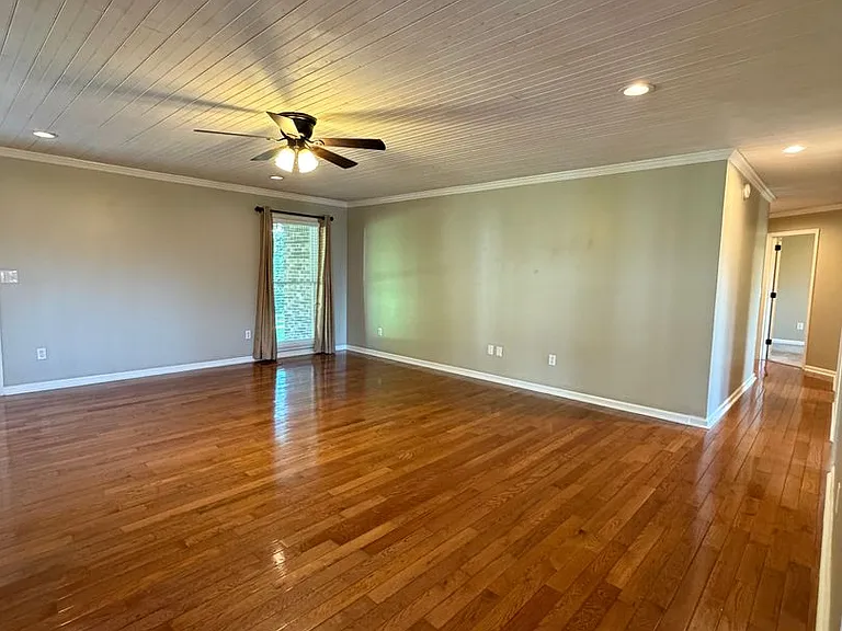 125 Camp Ground Rd — Photo 34
