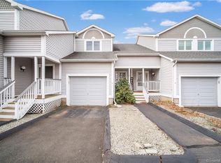 675 Newfield St APT 5, Middletown, CT 06457