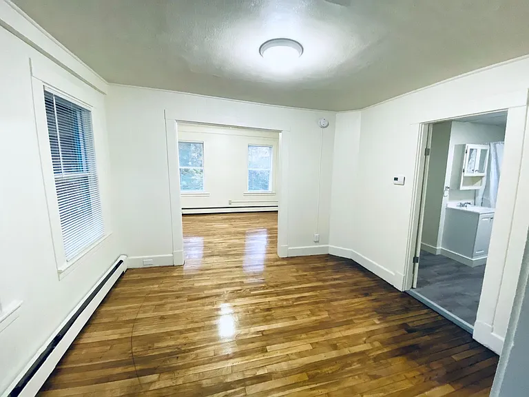 38 Water St — Photo 31