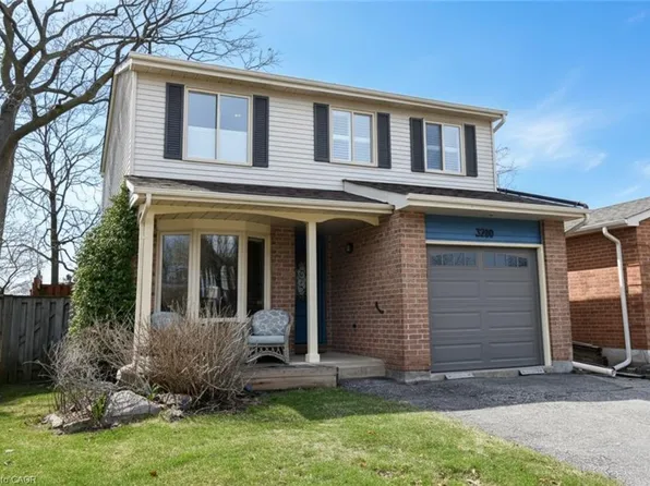 3200 Greenbough Cres, Burlington, ON L7M 3B1