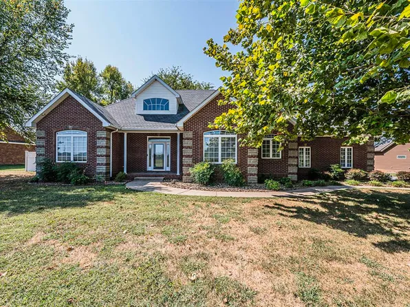 645 Springfield Blvd, Bowling Green, KY 42104