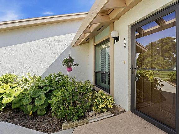 2nd image of 6132 29TH AVENUE W #6132