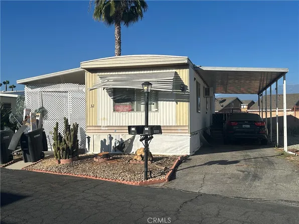 332 N Lyon Ave #32, Hemet, CA 92543