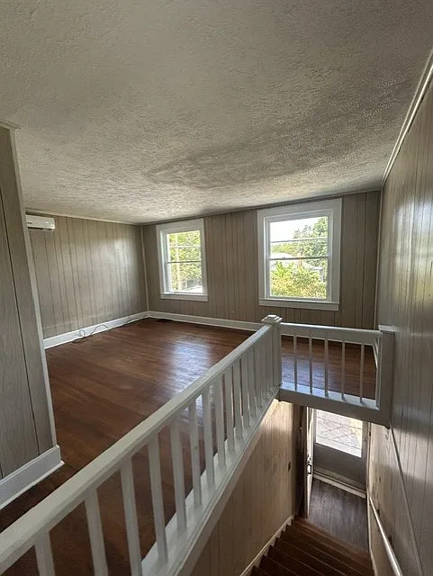 2 bed, 700 sqft, $925 — Photo 3