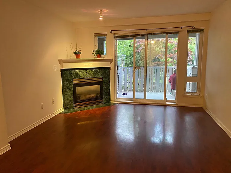 8100 Jones Rd #202 — Photo 2