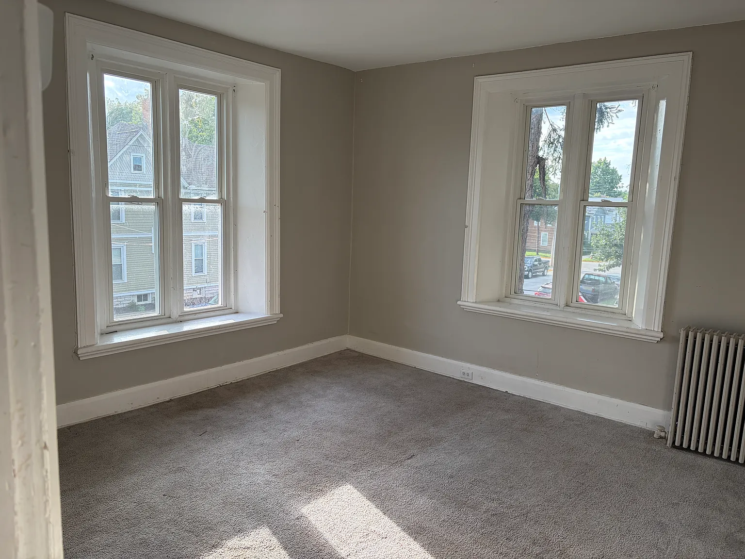 2 bed, 900 sqft, $1,200 — Photo 3