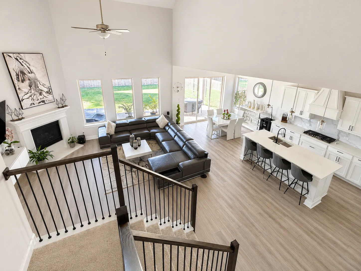 4 bed, 3.5 bath, 3282 sqft, $3,895 — Photo 1