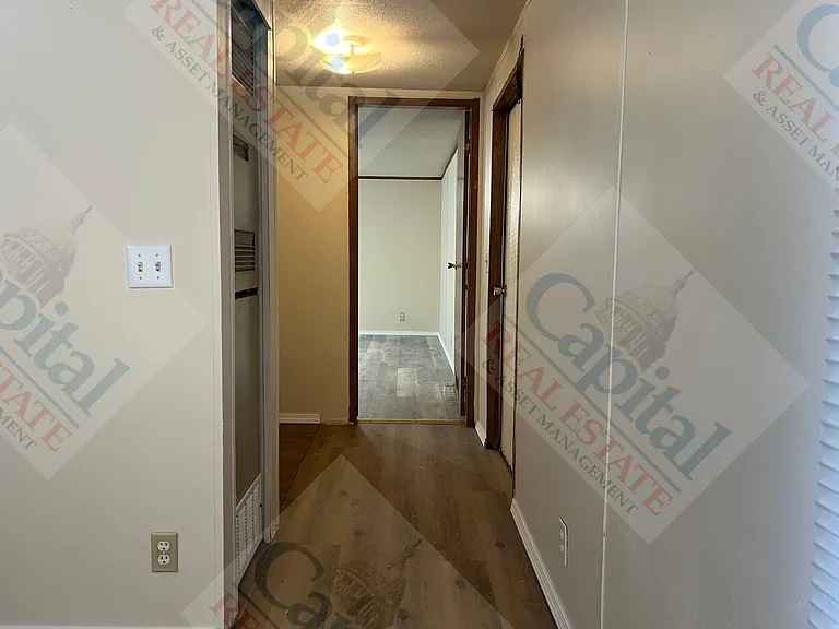 19899 N Rolling Meadows Dr — Photo 11