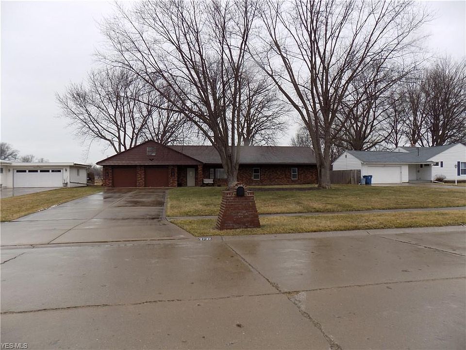 1st image of 2732 Skyline Dr