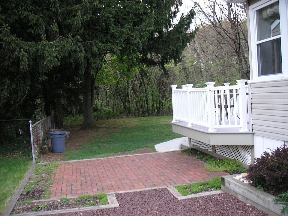 2nd image of 75 Norcross Cir