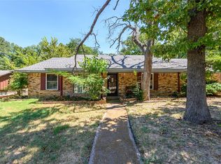 158 Circle Dr, Denison, TX 75021