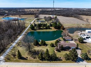 13424 Utah Ave, Davenport, IA 52804