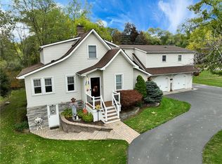 583 Jefferson Ave, Fairport, NY 14450