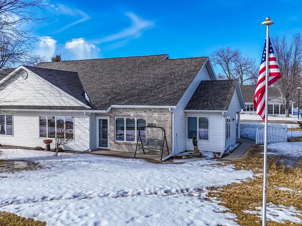 1960 Long Bridge Rd, Detroit Lakes, MN 56501