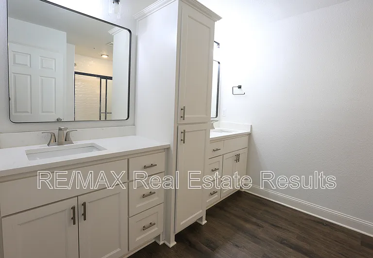 42 Hope Dr — Photo 17
