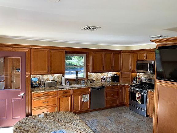 New kitchen